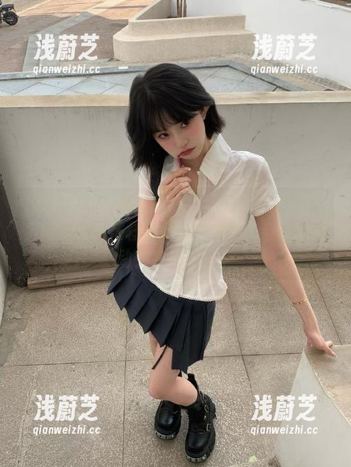 朝阳观众最近又在51吃瓜网上翻出啥新花样？网址居然也有自己的互动？我有点懵。