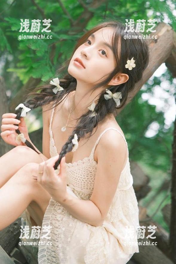51吃瓜网 娜娜在51吃瓜网挂机,果然与我有心灵感应,今天我也是吃瓜大众。