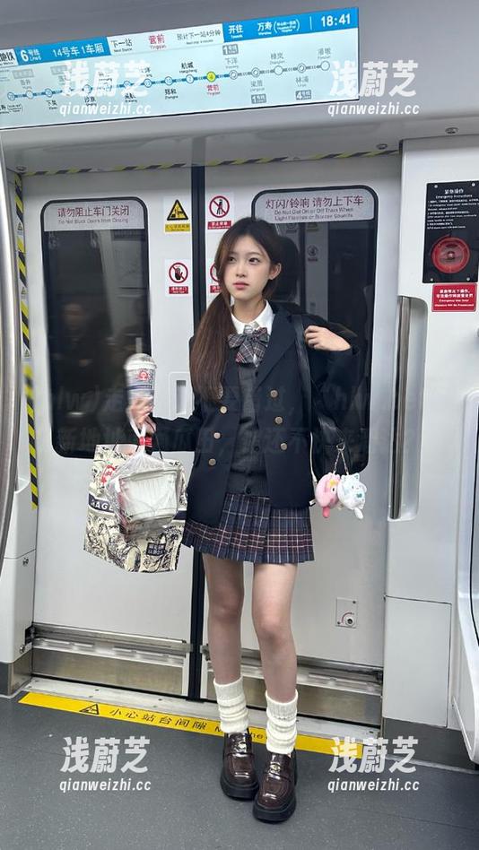 走过路过不要错过，“hlw.bet”新地址直通瓜田，你还不快来溜达？