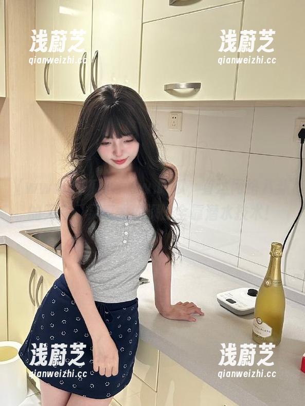 www.吃瓜，直达网络八卦的天堂，果真水的深浅全靠潜水技术！