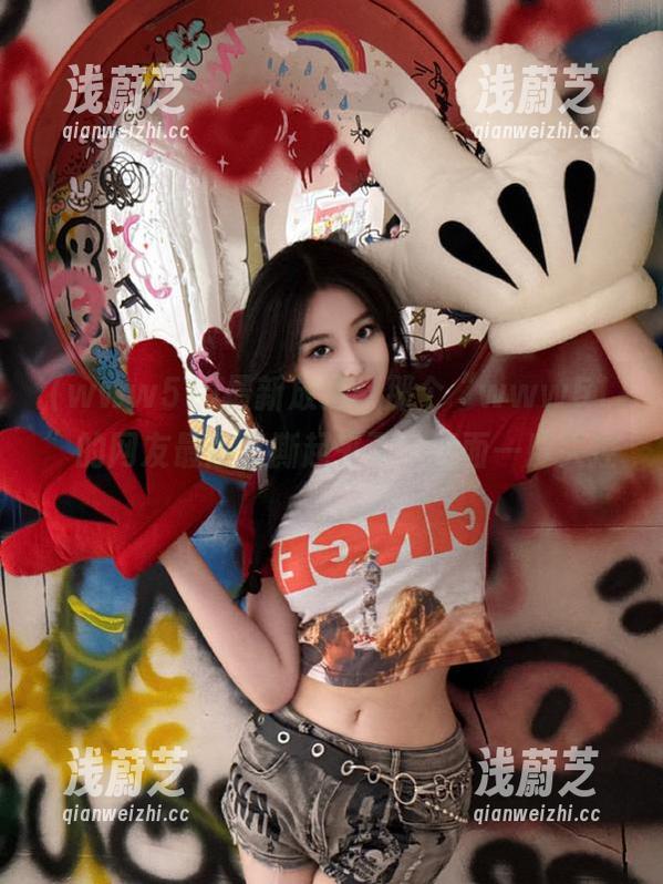 www51 最新放送,那个“www51”的网友最近又撕起来了,场面一度失控。