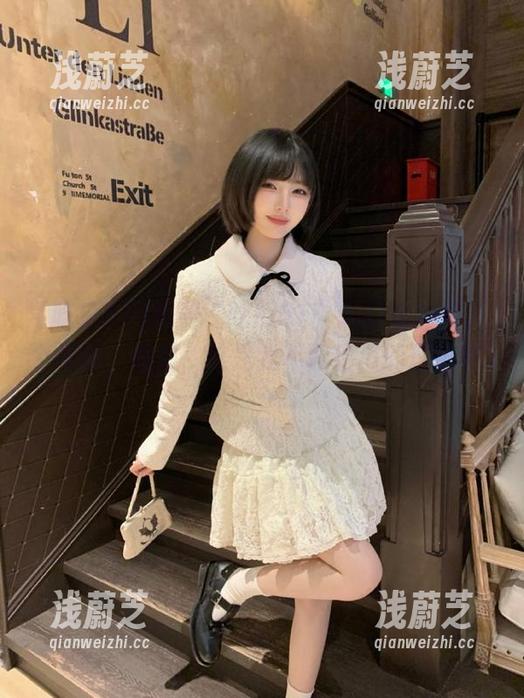 看到“吃瓜51”入口里的那几个视频，心想，这是我不敢出门的理由吧...