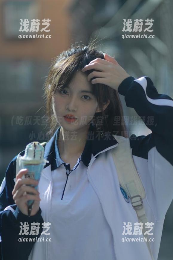 吃瓜天堂 在“吃瓜天堂”里翻找链接,小心别陷进去,出不来了嘿嘿!