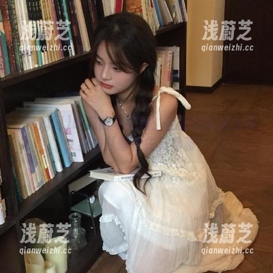 吃瓜网苹果版：上面的瓜这么多，我该从哪个先开始聊？