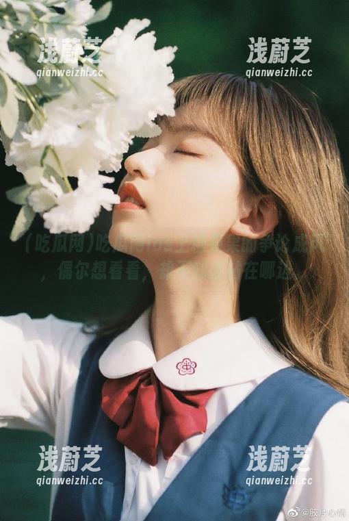吃瓜网ios上糖果果的争论成风，偶尔想看看，却不知该站在哪边。