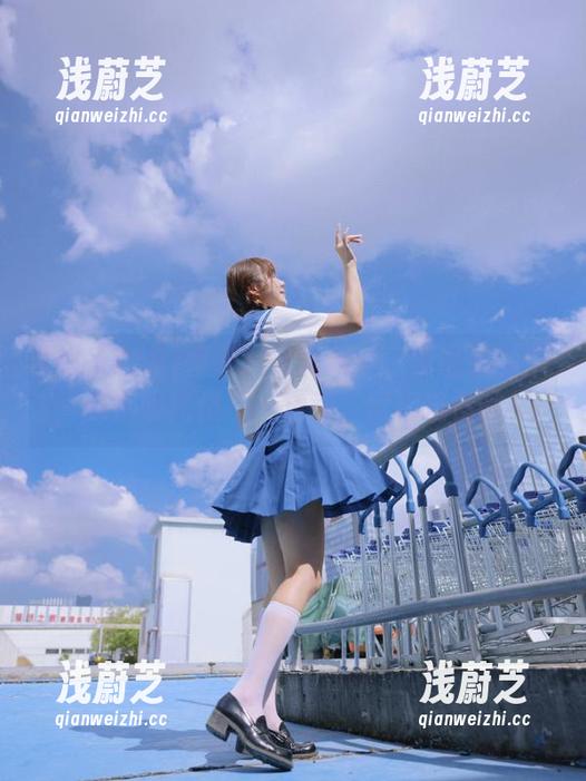 娱乐718 娱乐718发布:三亚晒出的瓜,颜色明亮但不一定甜,得细嚼慢咽!
