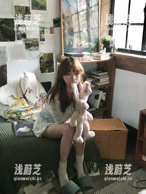 撩妹新技能：2025年你也可以靠‘我要吃瓜’免费搞定！