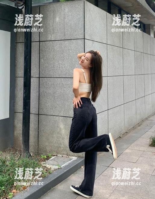 扒哥黑料 更新完毕,扒哥黑料的官方入口成了网友们争相涌入的“谈资工厂”。