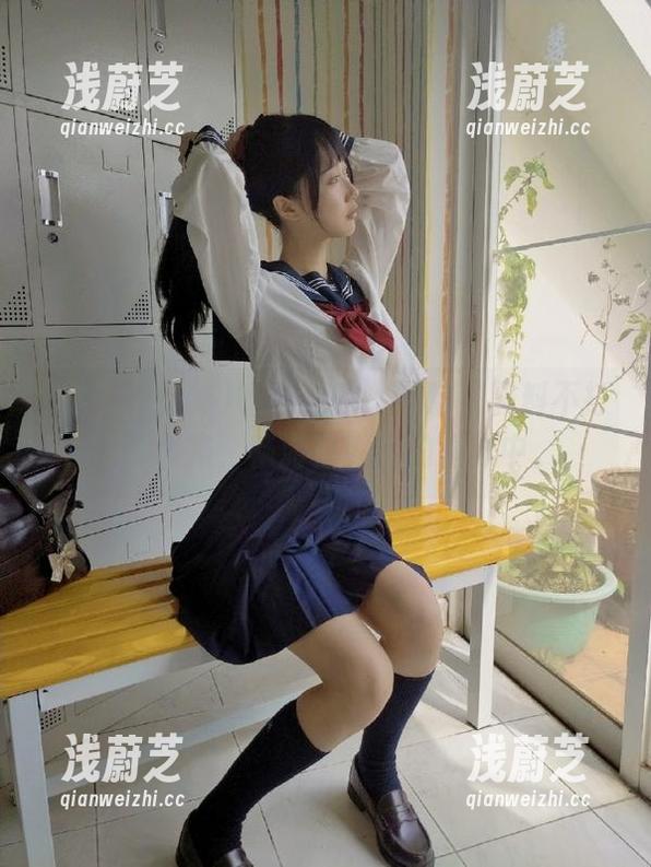 黑料不打烊 吃瓜之旅:跟随“黑料不打烊”线路,畅游在谣言的海洋中。