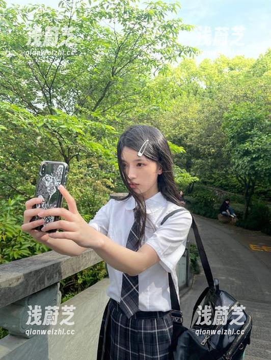 黑料社 黑料社app发布,帮你打发无聊时光,兼职瓜农get!
