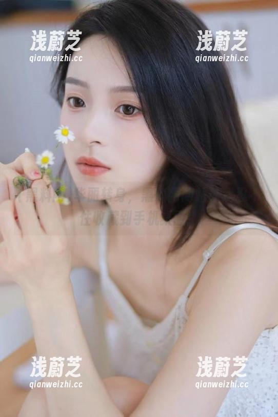 华丽转身，黑料网网站让我忍不住收藏到手机桌面！