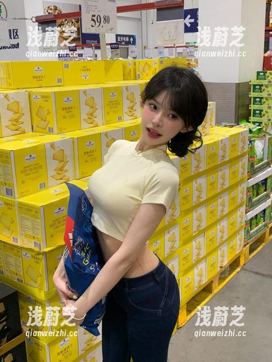 被黑料网站免费链接吸引，内心的小鼓声拍得飞起