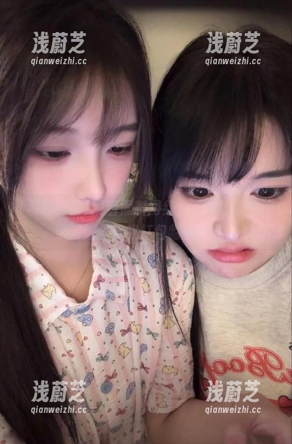 黑料网红 观看黑料网红,一边吃瓜一边学习如何优雅打包临别赠礼。